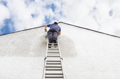 Peinture extérieure à Menditte — façades et ravalement